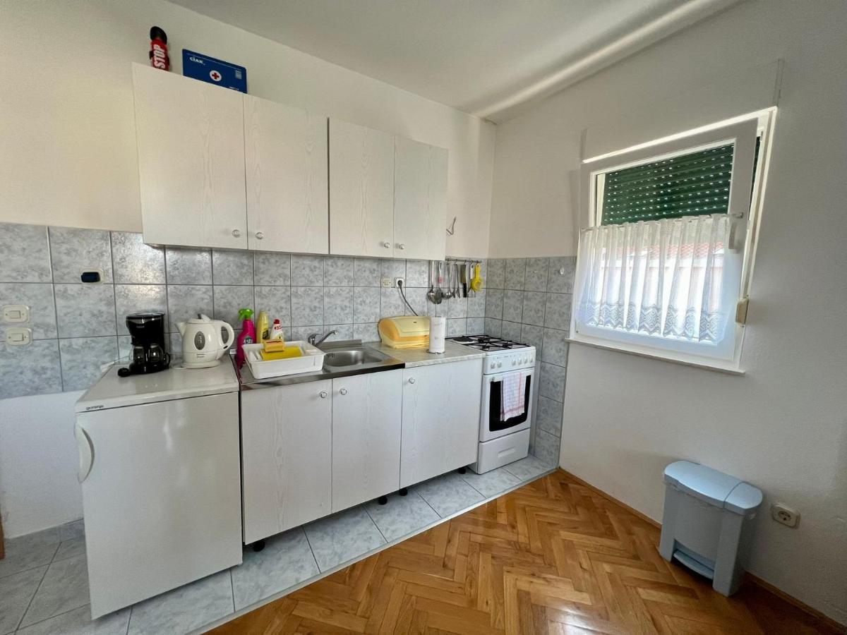 Apartment Troisa Каштела Экстерьер фото